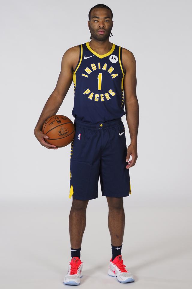 使他成为一 使他成为一