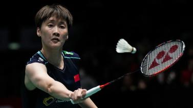 也让屏幕前 也让屏幕前