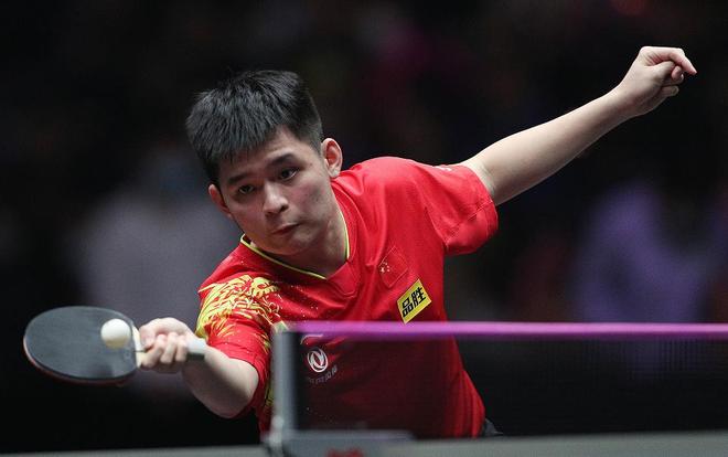 他在面对困 他在面对困