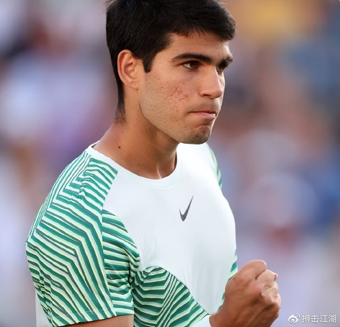 育偶像和粉 育偶像和粉