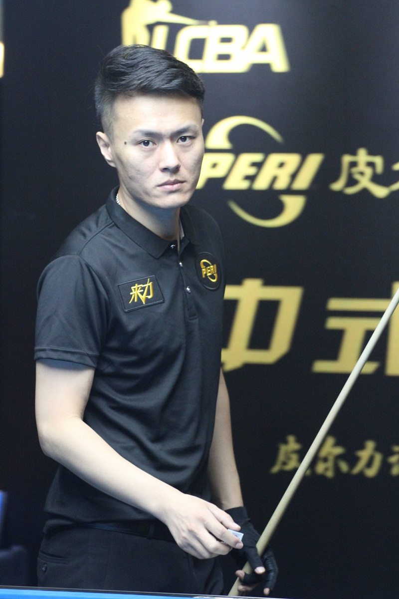 一位正值巅 一位正值巅